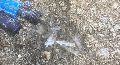 Hakkari itfaiyesi içme suyu hatlarındaki buz kütlelerini temizledi