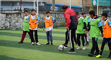 Haliliye'de geleceğin yıldızları yetişiyor