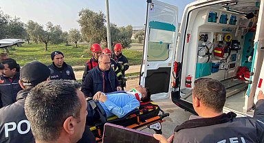 Halk otobüsü ile otomobil çarpıştı: 1 ölü, 4 yaralı