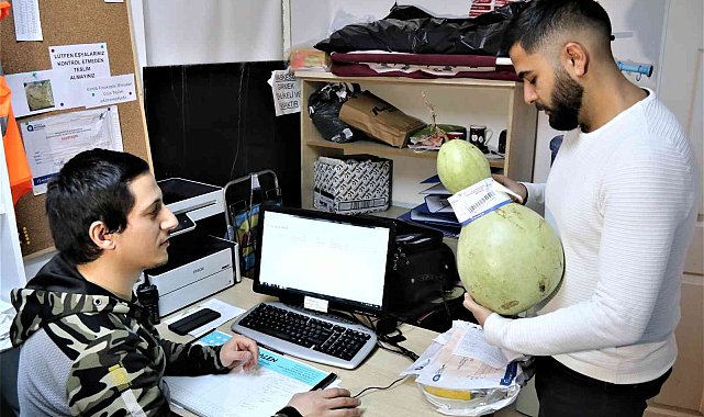 Halk otobüsünde su kabağını bile unutarak 'Bu kadar da olmaz' dedirttiler