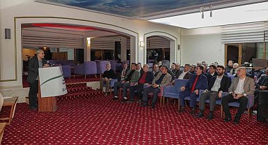 Harlek Termal Otel'deki toplantıda konuşan Başkan Işık: "2023 proje yılımız olacak"