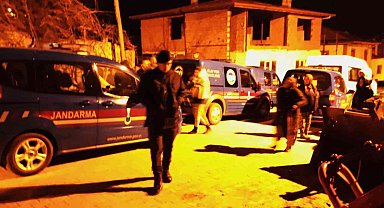 Hastaneden izinli geldiği evinde kardeşi tarafından ölü bulundu
