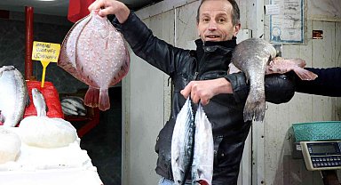Havalar soğudu, balık tezgahları şenlendi