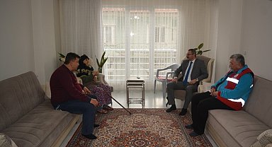 Havran Kaymakamı Özderin şehit ailesini ve gaziyi ziyaret etti