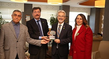 Hayrettin Karaca'nın adı Nilüfer'de yaşayacak