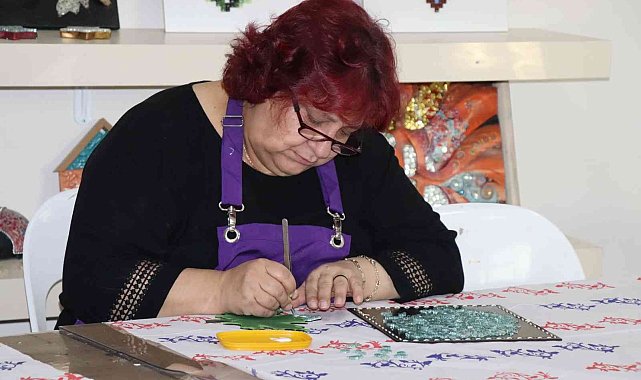Hem aile gelirine katkı sağlıyorlar, hem de sosyalleşiyorlar