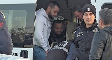 Husumetli iki aile arasında silahlı sopalı kavga: 2 yaralı
