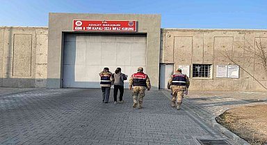 Iğdır'da resmi belgede sahtecilik suçundan 1 kişi tutuklandı