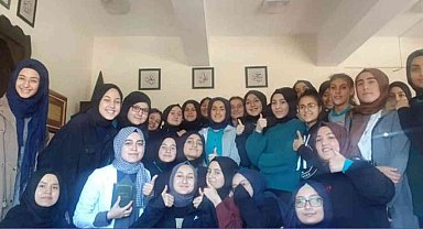İmam hatipli gençler için "Mesleki Etkinlikler" projesi gerçekleştirildi.