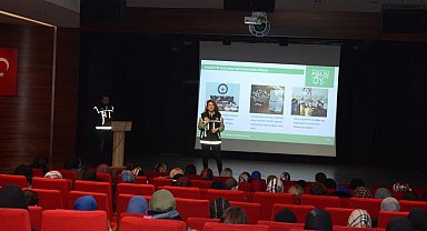 İNESMEK kursiyerlerine "En İyi Narkotik Polisi Anne" projesi anlatıldı