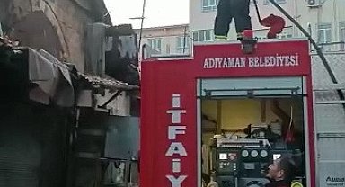 İş yerinde çıkan yangın korkuttu