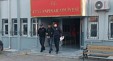 İzmir'de hırsızlık suçundan aranan zanlı Şanlıurfa'da yakalandı
