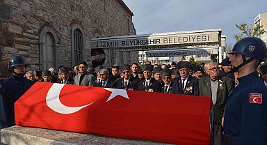 İzmir'de yaşamını yitiren Kore gazisi toprağa verildi