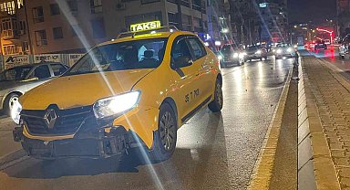 İzmir'de yolun karşısına geçerken taksinin çarptığı kadın hayatını kaybetti