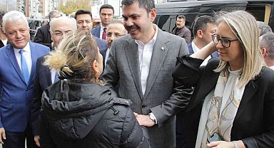 İzmirli depremzededen Bakan Kurum'a konut teşekkürü