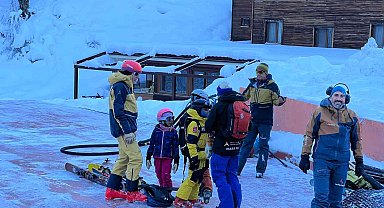 Kaçkarlar'da Heliski heyecanına bu yıl ilk kez çocuklar da katıldı