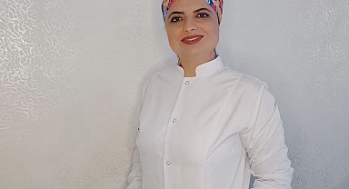 Kadınların en büyük derdini kitaplaştıran Çevik'e 'Yılın en başarılı yazarı' ödülü