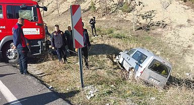 Kahramanmaraş'ta ticari araç şarampole düştü: 5 yaralı