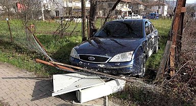 Kamyon bir aileyi yaraladı: 4 yaralı