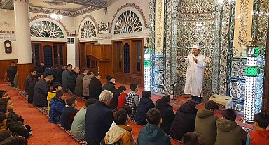 Karabük'te "Namazla Diriliyorum" Projesi