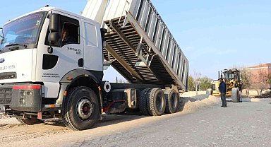 Karaköprü'ye yeni yollar kazandırılıyor