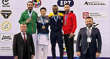 Karate Seri A'da Kağıtspor rüzgarı