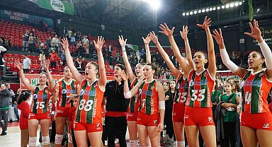 Karşıyaka Voleybol'da yüzler gülüyor