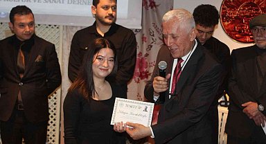 Kastamonu'da şiir dinletisi büyük beğeni aldı