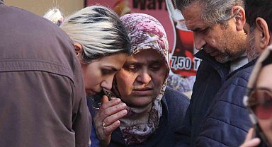 Kayınvalide ve gelinin kuyumcudaki dalgınlığı 40 bin liraya mal oldu