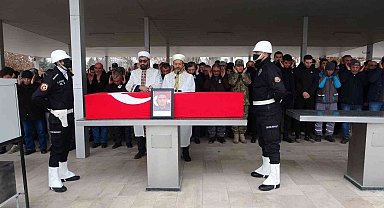 Kazada hayatını kaybeden polis memuru son yolculuğuna uğurlandı