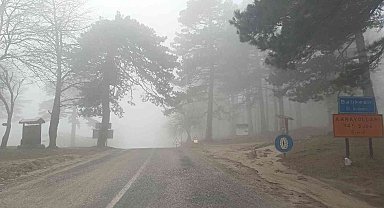 Kazdağları'nda sis ulaşımı olumsuz etkiledi