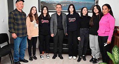Kemer Belediyesi'nden sporculara ulaşım desteği