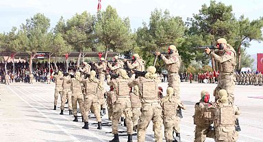 Kırkağaç'ta Uzman Erbaşların mezuniyet coşkusu