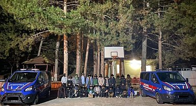 Kırklareli'de 1 yılda 8 bin 800 kaçak göçmen yakalandı