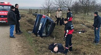 Kırklareli'nde şarampole devrilen otomobilde 3 kişi yaralandı