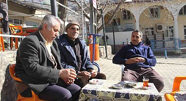 Kış aylarında 3 metre kar yağan ilçede yaz havası