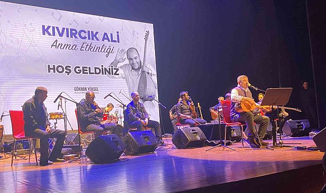 Kıvırcık Ali vefatının 12'nci yılında Kartal'da anıldı
