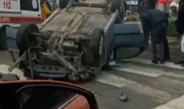 Kontrolsüz kavşağa giren araç takla attı: 1 yaralı