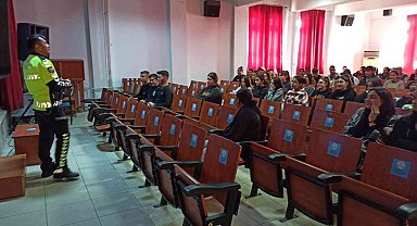 Köyceğiz'deki okullarda trafik eğitimleri devam ediyor