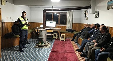 Köylüler tarım araçlarının güvenli kullanımı konusunda bilgilendirildi