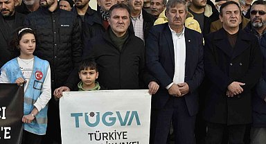 Kur'an-ı Kerim'e yapılan saygısızlık Gümüşhane'de protesto edildi