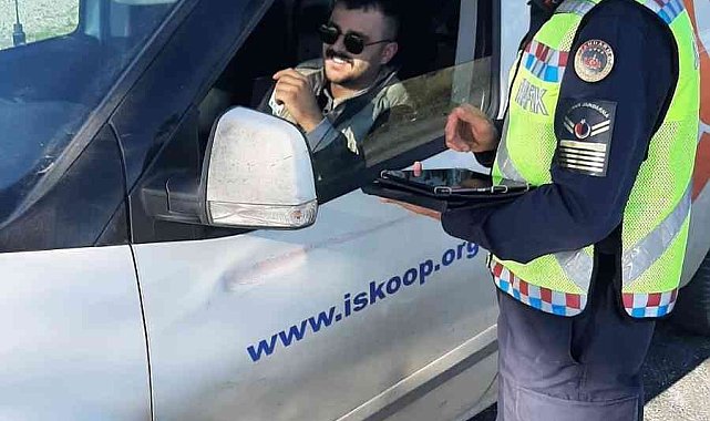 Kurallara uymayan sürücüler jandarmadan kaçamadı
