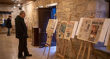 Kuşadası'nda gazete sayfalarından tarihe yolculuk