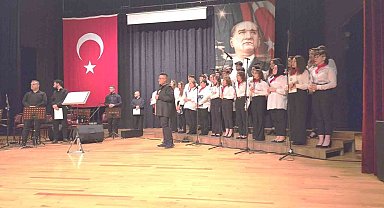 Kütahya'da "Şarkılar bizi söyler, biz de şarkı söyleriz" projesi