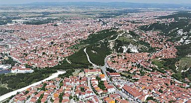 Kütahya'ya kuvvetli rüzgar ve fırtına uyarısı