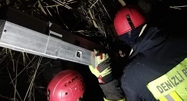 Kuyuda mahsur kalan köpeği itfaiye kurtardı