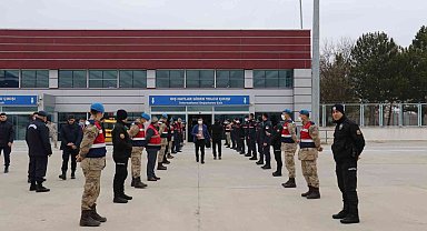 Malatya'dan 227 göçmen sınır dışı edildi