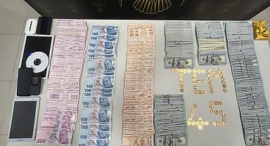 Manisa'da FETÖ'nün güncel yapılanmasına operasyon: 13 gözaltı
