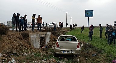Mardin'de otomobil yol kenarına uçtu: 2'si ağır 5 yaralı