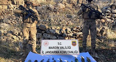 Mardin'de PKK'nın patlayıcı ve malzeme depolarına ağır darbe